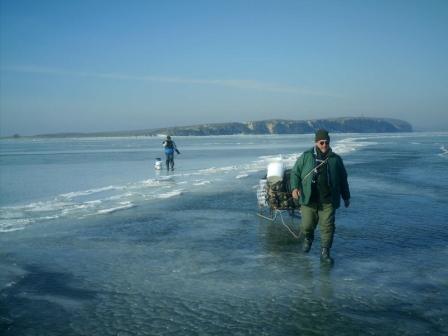 Zugefrorener Razim-See beim Kap Dolojman